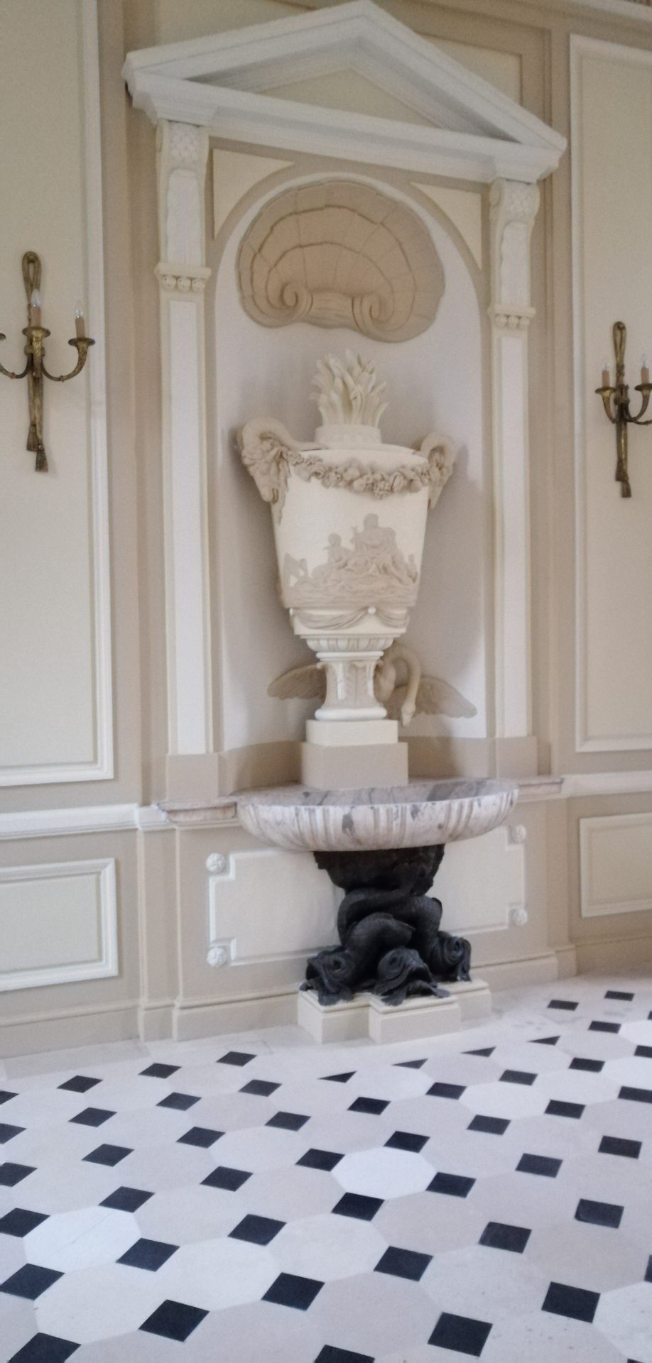 Mais qui a cassé le vase de Soissons ?